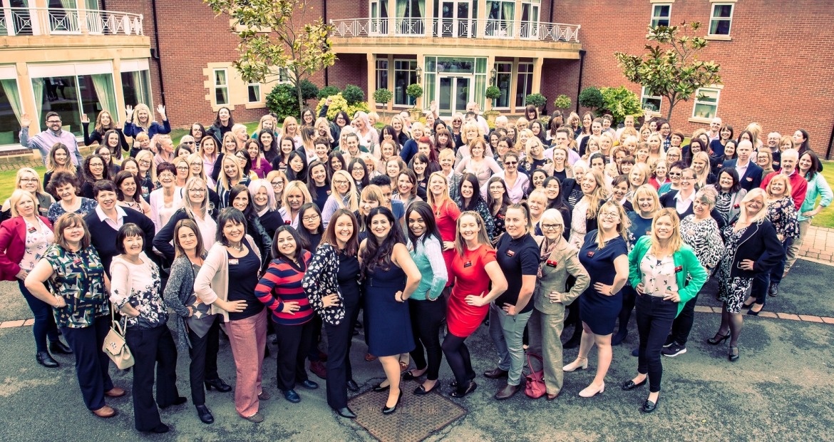 CUMMINS INC. CONTINÚA IMPULSANDO A LAS MUJERES DEL MUNDO