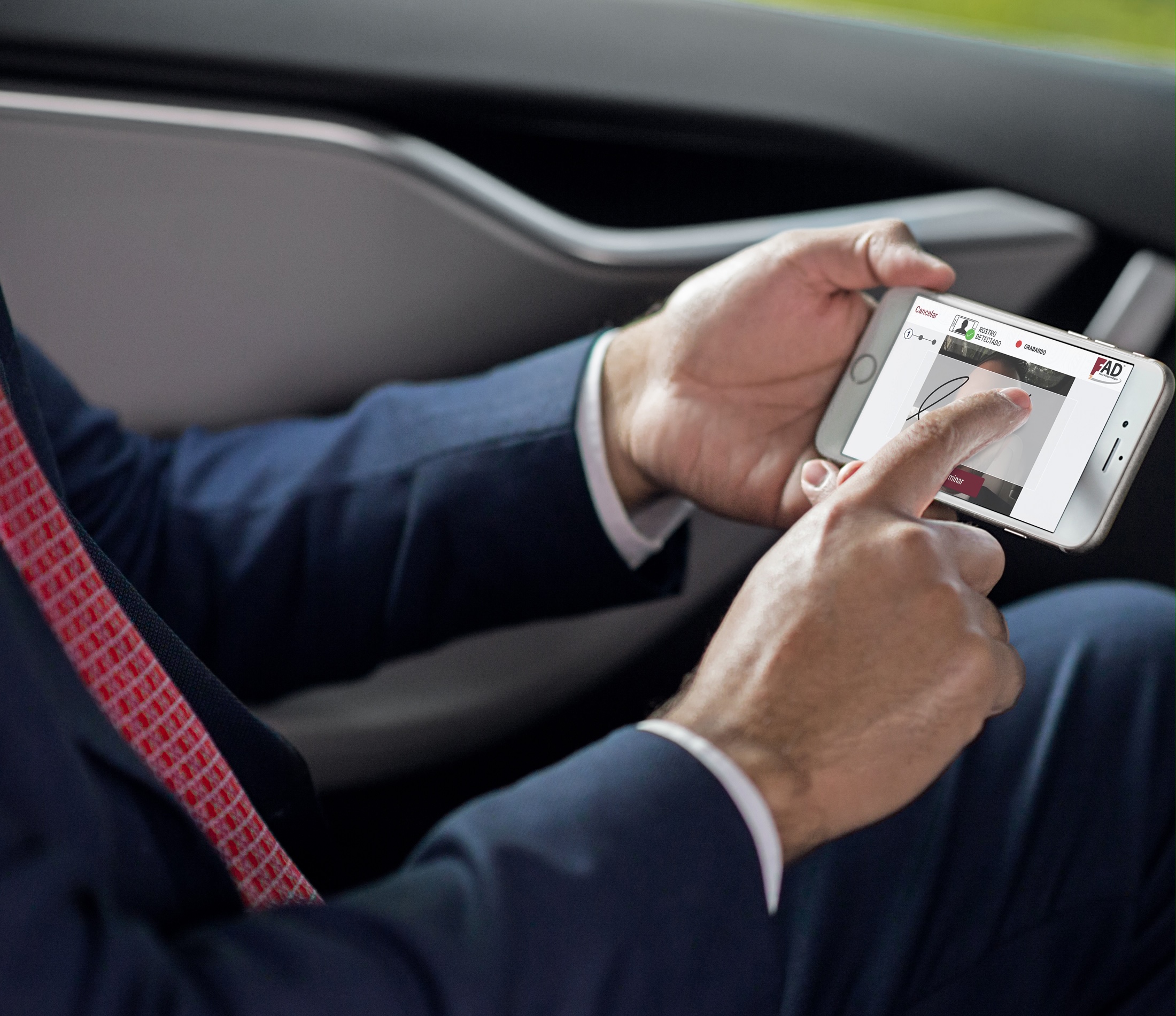 TECNOLOGÍA MULTIBIOMÉTRICA MEXICANA REDUCE DE 15 DÍAS A 15 MINUTOS LA FIRMA DE UN CONTRATO DE PÓLIZA DE SEGURO