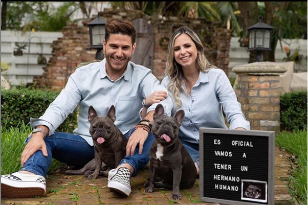 EL CHEF JAMES ANUNCIA EN EXCLUSIVA PARA E! QUE SERÁ PAPÁ POR PRIMERA VEZ