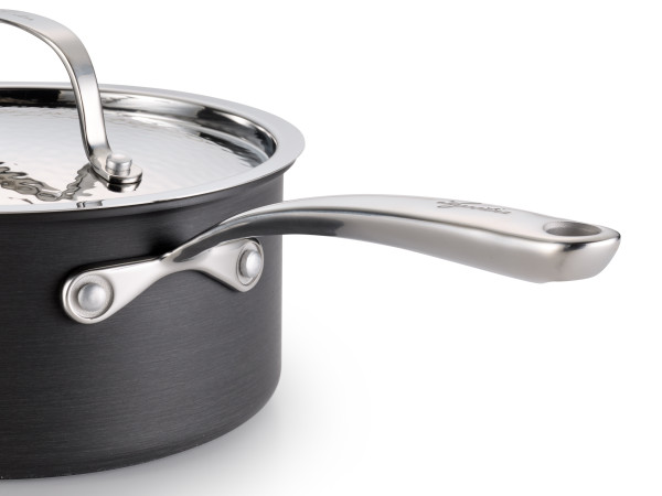 PREPARA CANELONES CON LAGOSTINA