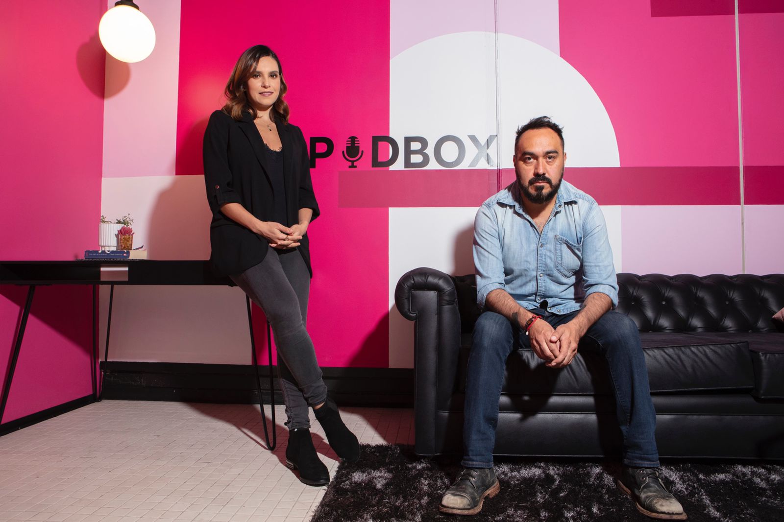 EL PODCAST, LA PODEROSA HERRAMIENTA DE COMUNICACIÓN QUE HA CRECIDO PROFESIONALMENTE EN EL ÚLTIMO AÑO ENTRE CELEBRIDADES Y MARCAS: PODBOX